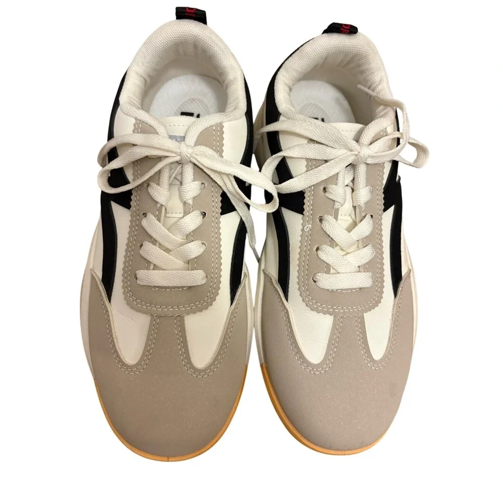 De Florence Casual Lace-Up Sneakers in Beige and‎ Black
